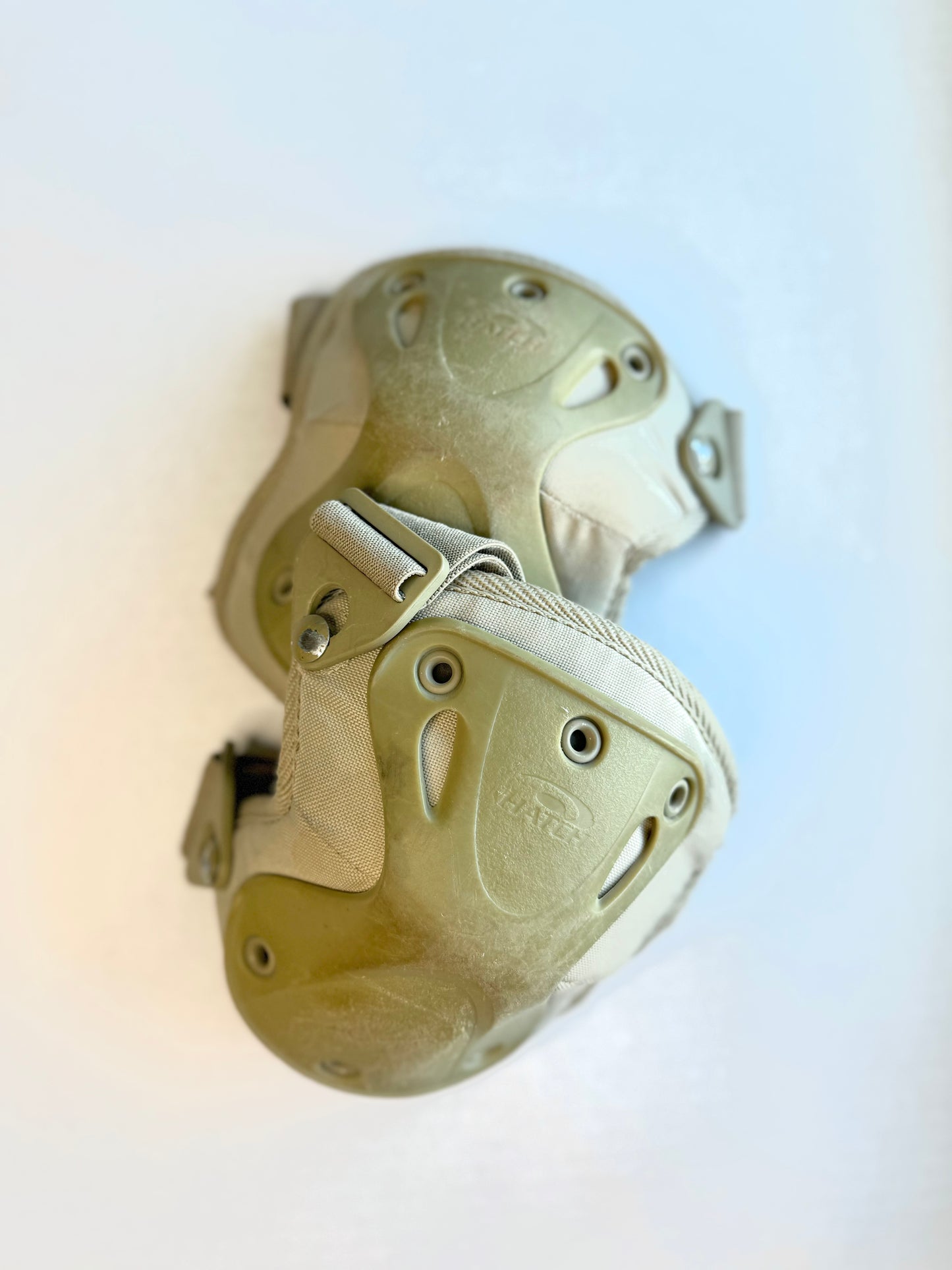 Hatch XTAK Knee Pads