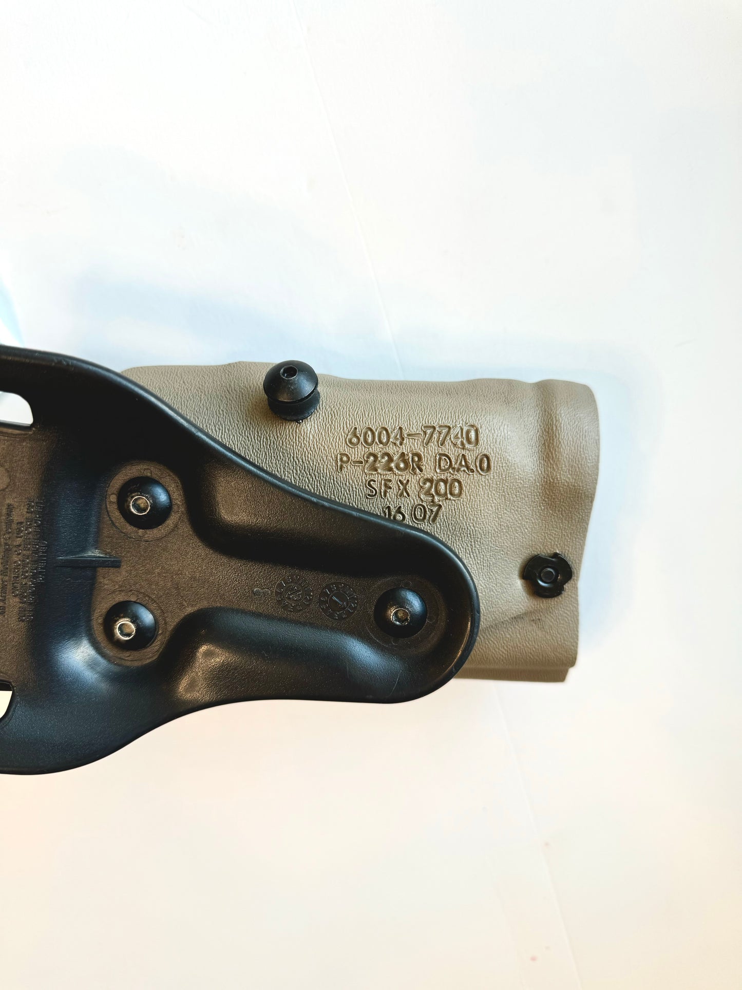 Safariland 6004-7740 for a P226R DAO