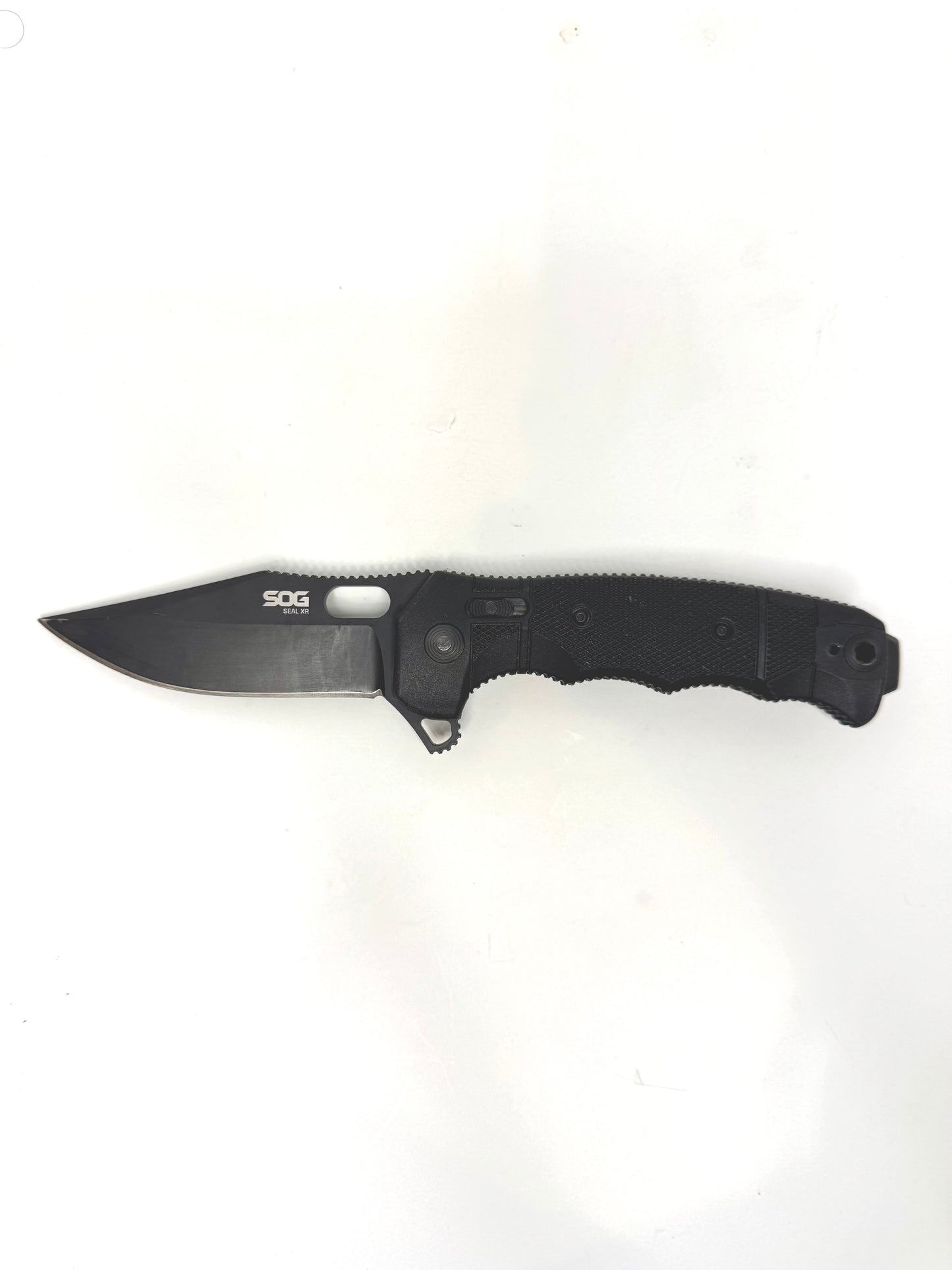 SOG Knives SEAL XR